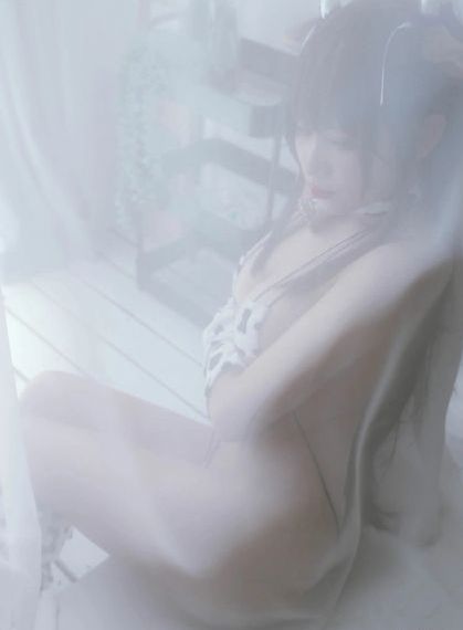 国产亚洲欧美精华精华液