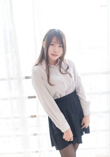 秋霞三级伦电影